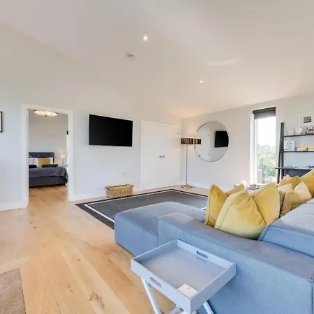 Lodge 1 Bed In Middlesbrough Oc-86813 Great Broughton