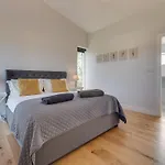 1 Bed In Middlesbrough Oc-86813 Prázdninový dům *