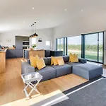 1 Bed In Middlesbrough Oc-86813 Great Broughton